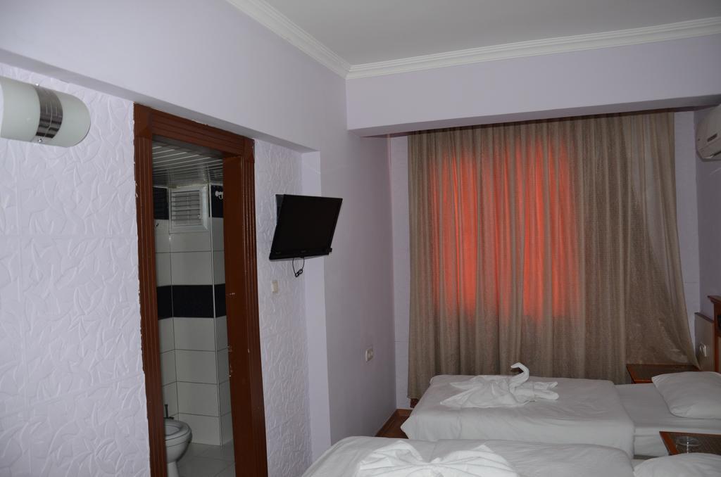 Ozturk Hotel Antalya Zimmer foto